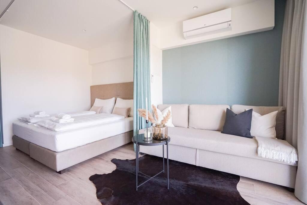 Апартаменты Casa Grande 28 I Studio With Lake View Sekull Экстерьер фото